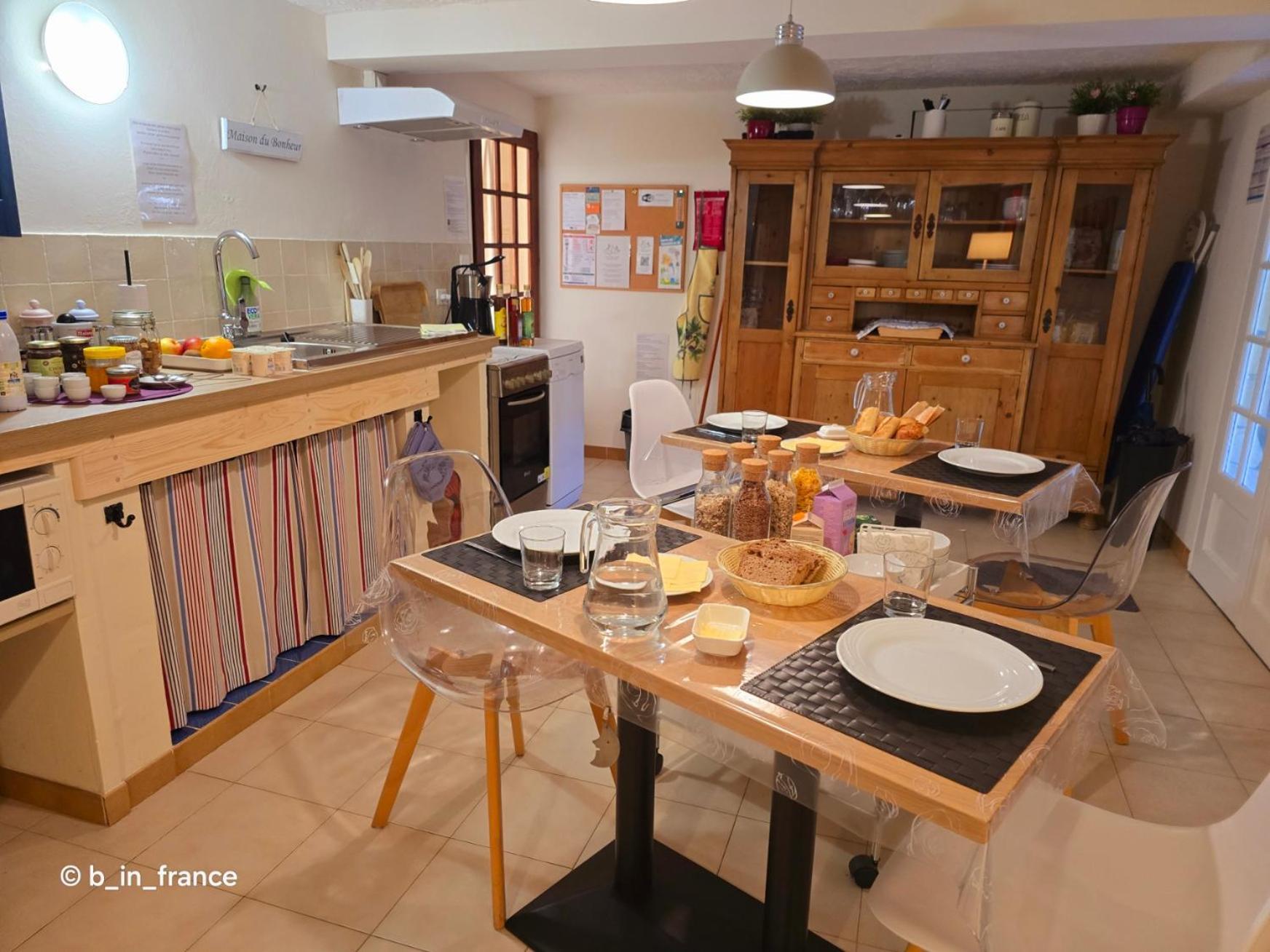 Vacances Castellane Ngoại thất bức ảnh